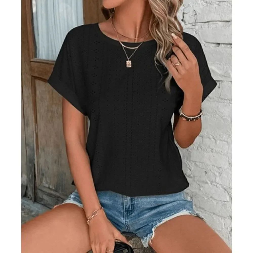 Women's Black Rolled-Sleeve Crewneck Tee M